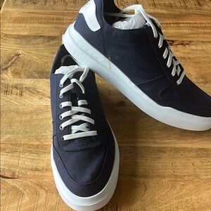 New Cole Haan Men's Navy Sneakers